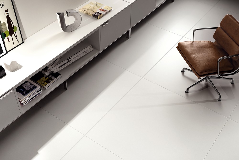 COTTODESTE_BLACK_WHITE_AM BIENTE_ULTRAWHITE