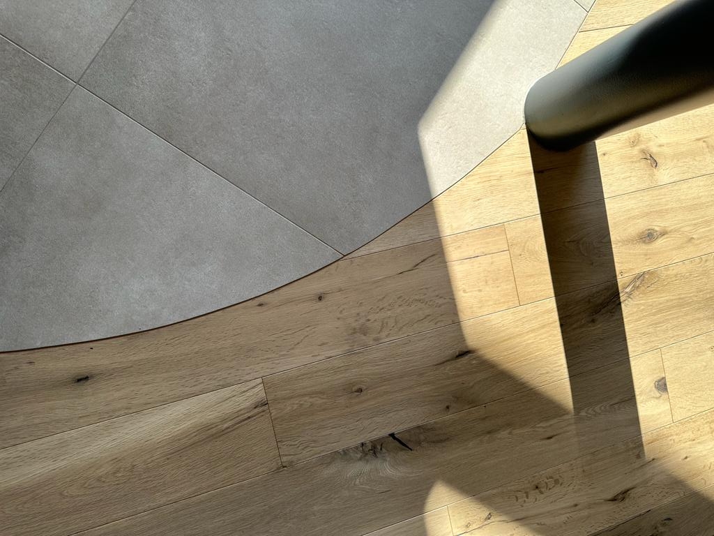 Villa contemporaine en Valais central – Pièces à vivre (Valais central)