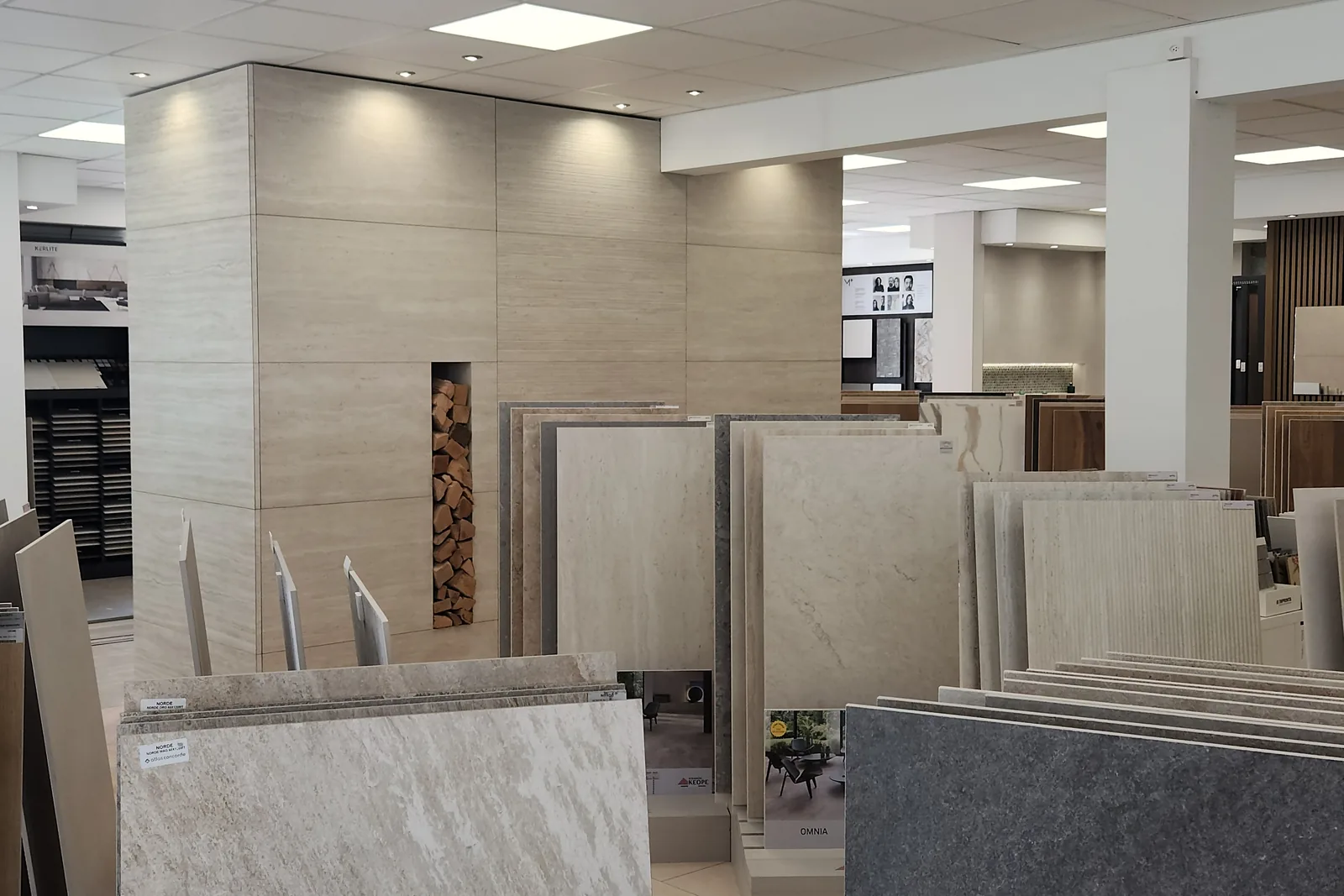 Aujourd'hui : le showroom de Roche