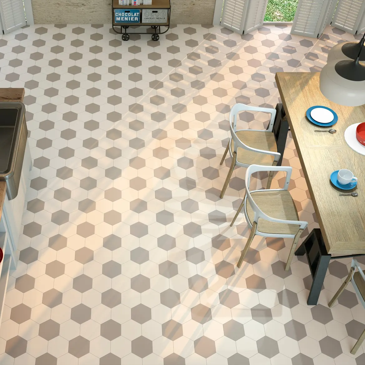 Sol en carrelage hexagonal gris et blanc dans une cuisine lumineuse
