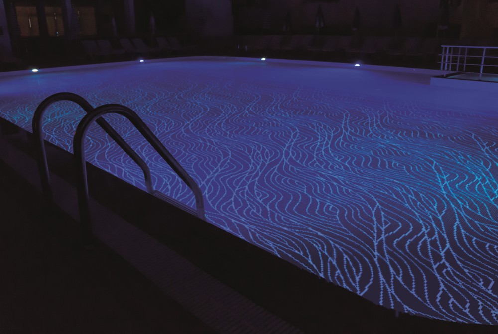 AMBIENT_Aquastyle_Luminiscent_LUMINISCENTBLUE_2002754_OnixMosaico