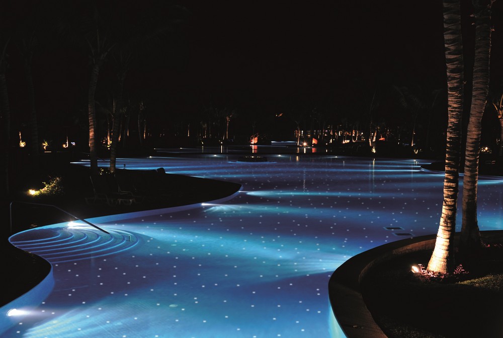 AMBIENT_Aquastyle_Luminiscent_LUMINISCENTBLUE_2002754_OnixMosaico_2